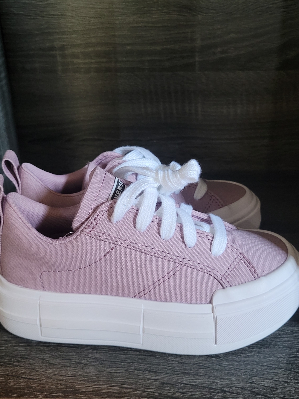 Kids Converse Platform Sneakers Size 13